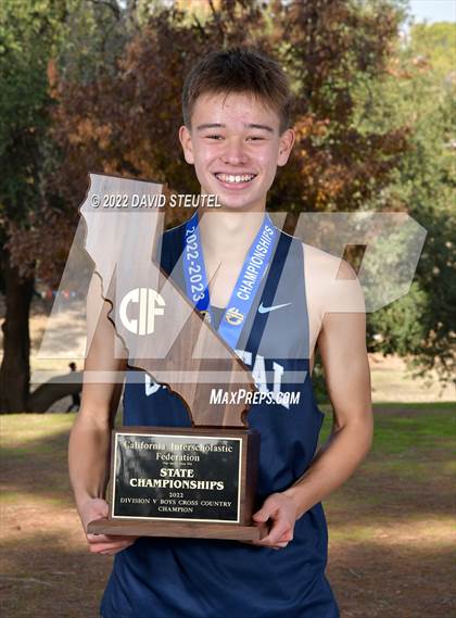 Thumbnail 1 in CIF State Cross Country Championships (Boys Awards) photogallery.