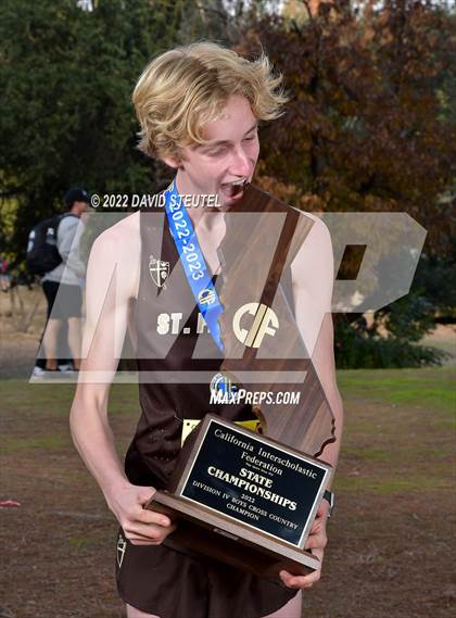 Thumbnail 3 in CIF State Cross Country Championships (Boys Awards) photogallery.