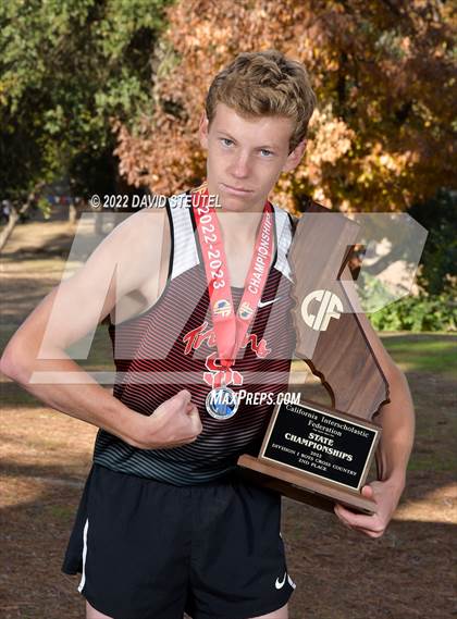 Thumbnail 2 in CIF State Cross Country Championships (Boys Awards) photogallery.