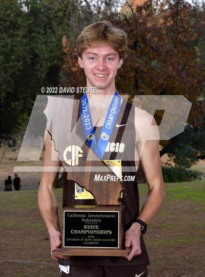 Thumbnail 3 in CIF State Cross Country Championships (Boys Awards) photogallery.