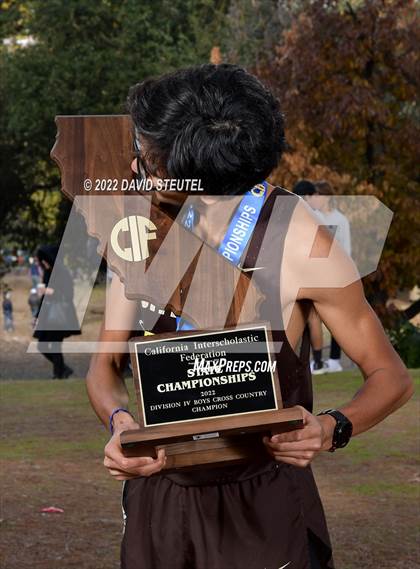 Thumbnail 2 in CIF State Cross Country Championships (Boys Awards) photogallery.