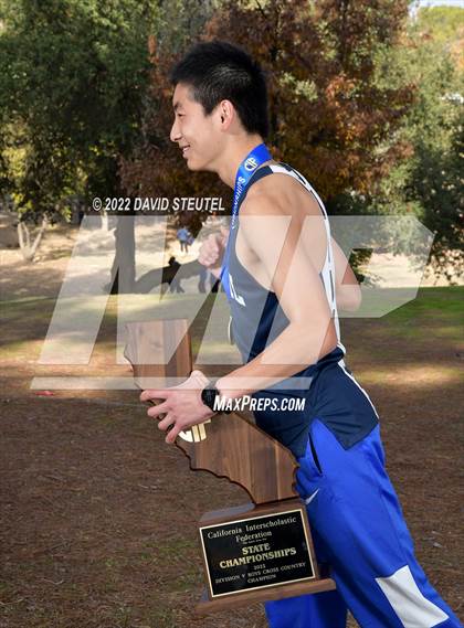 Thumbnail 1 in CIF State Cross Country Championships (Boys Awards) photogallery.
