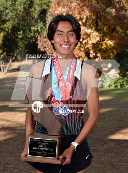 Thumbnail 2 in CIF State Cross Country Championships (Boys Awards) photogallery.