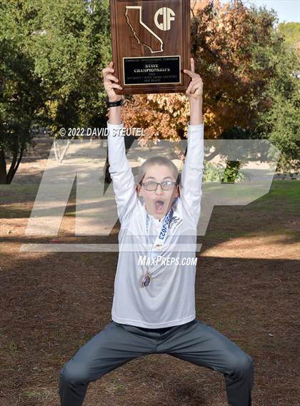 Thumbnail 1 in CIF State Cross Country Championships (Boys Awards) photogallery.