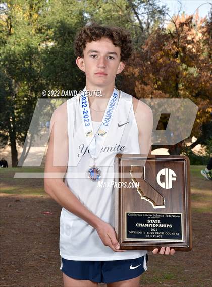 Thumbnail 2 in CIF State Cross Country Championships (Boys Awards) photogallery.