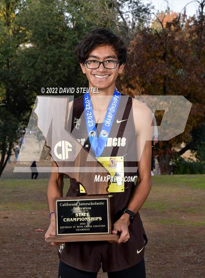 Thumbnail 1 in CIF State Cross Country Championships (Boys Awards) photogallery.