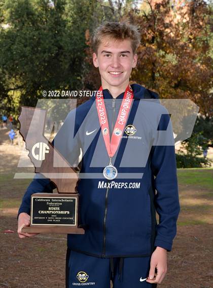 Thumbnail 2 in CIF State Cross Country Championships (Boys Awards) photogallery.