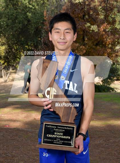 Thumbnail 2 in CIF State Cross Country Championships (Boys Awards) photogallery.