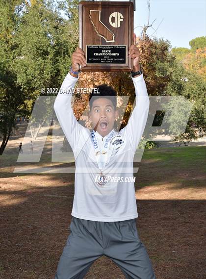 Thumbnail 2 in CIF State Cross Country Championships (Boys Awards) photogallery.