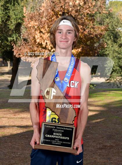 Thumbnail 1 in CIF State Cross Country Championships (Boys Awards) photogallery.