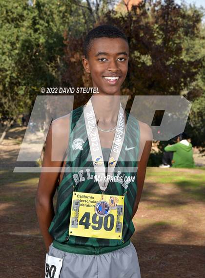 Thumbnail 3 in CIF State Cross Country Championships (Boys Awards) photogallery.