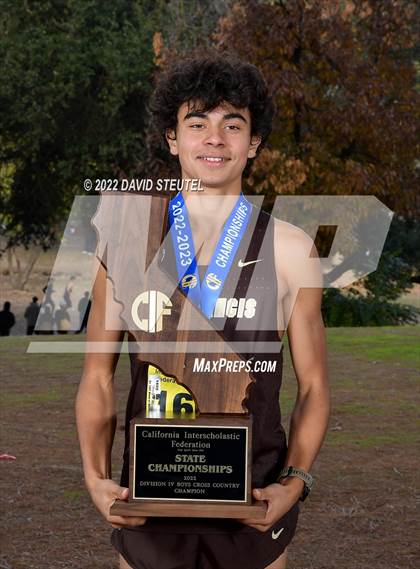 Thumbnail 1 in CIF State Cross Country Championships (Boys Awards) photogallery.