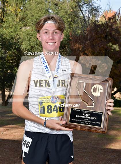 Thumbnail 1 in CIF State Cross Country Championships (Boys Awards) photogallery.
