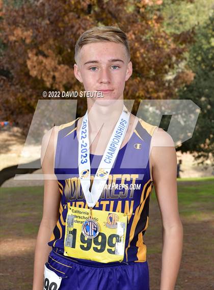 Thumbnail 1 in CIF State Cross Country Championships (Boys Awards) photogallery.