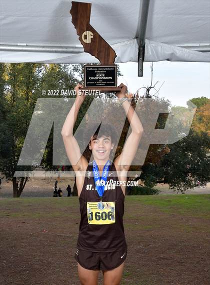 Thumbnail 2 in CIF State Cross Country Championships (Boys Awards) photogallery.