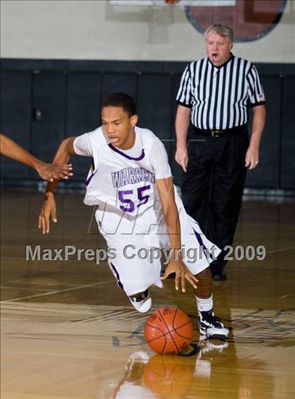Thumbnail 1 in Warren vs. Manvel (McDonalds Texas Invitational) photogallery.