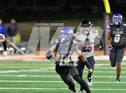 Thumbnail 3 in JSerra Catholic vs Santa Margarita (CIF SS Division 1 Round 1) photogallery.