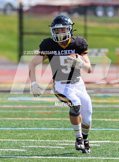 Thumbnail 3 in William Floyd @ Sachem North photogallery.