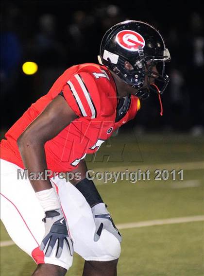 Thumbnail 1 in Glenville vs. St. Edward (OHSAA D1 Regional Semifinal) photogallery.