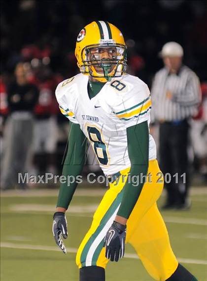 Thumbnail 2 in Glenville vs. St. Edward (OHSAA D1 Regional Semifinal) photogallery.