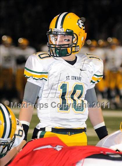 Thumbnail 2 in Glenville vs. St. Edward (OHSAA D1 Regional Semifinal) photogallery.