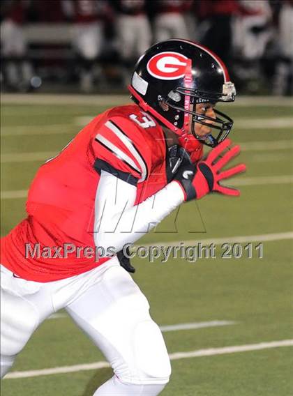 Thumbnail 2 in Glenville vs. St. Edward (OHSAA D1 Regional Semifinal) photogallery.