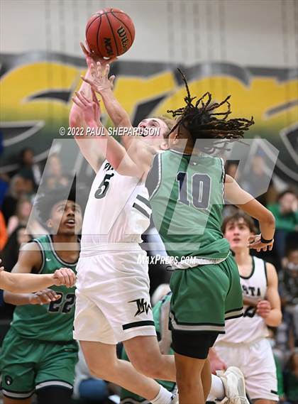 Thumbnail 2 in Mountain Vista vs. Overland photogallery.