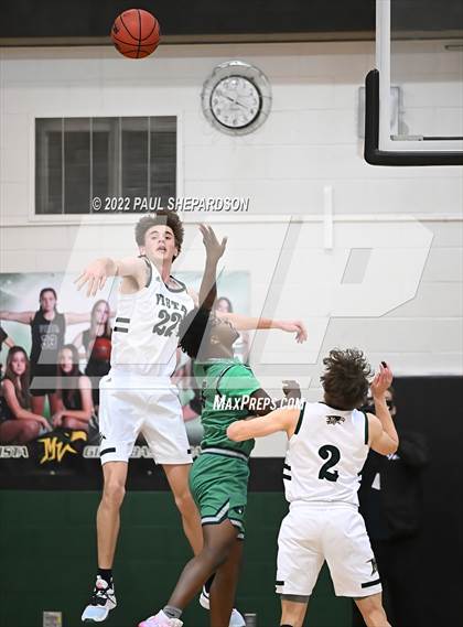 Thumbnail 1 in Mountain Vista vs. Overland photogallery.