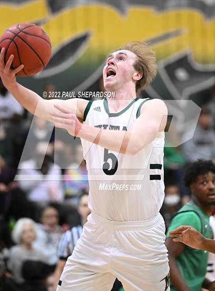 Thumbnail 3 in Mountain Vista vs. Overland photogallery.