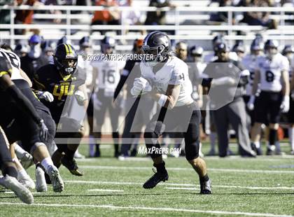 Thumbnail 3 in Brennan vs. Vandegrift (UIL 6A Division 2 Regional Playoff) photogallery.