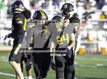 Thumbnail 1 in Brennan vs. Vandegrift (UIL 6A Division 2 Regional Playoff) photogallery.