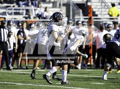 Thumbnail 2 in Brennan vs. Vandegrift (UIL 6A Division 2 Regional Playoff) photogallery.