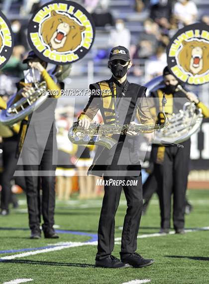 Thumbnail 3 in Brennan vs. Vandegrift (UIL 6A Division 2 Regional Playoff) photogallery.