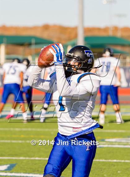Thumbnail 2 in Temple Christian vs Trinity Christian (TAPPS D3 Semifinal) photogallery.