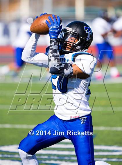 Thumbnail 2 in Temple Christian vs Trinity Christian (TAPPS D3 Semifinal) photogallery.