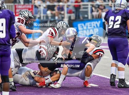 Thumbnail 1 in Hamburg vs Pea Ridge photogallery.