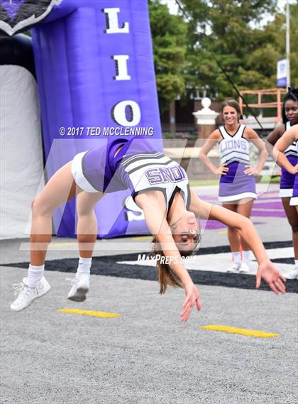 Thumbnail 2 in Hamburg vs Pea Ridge photogallery.