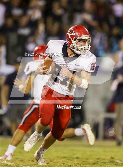 Thumbnail 3 in Sanger vs. Clovis East photogallery.