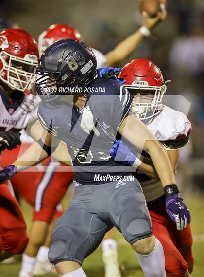 Thumbnail 2 in Sanger vs. Clovis East photogallery.