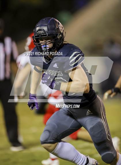 Thumbnail 3 in Sanger vs. Clovis East photogallery.