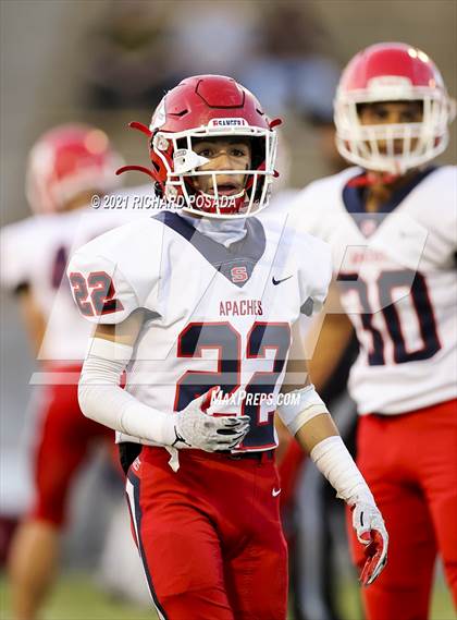 Thumbnail 2 in Sanger vs. Clovis East photogallery.