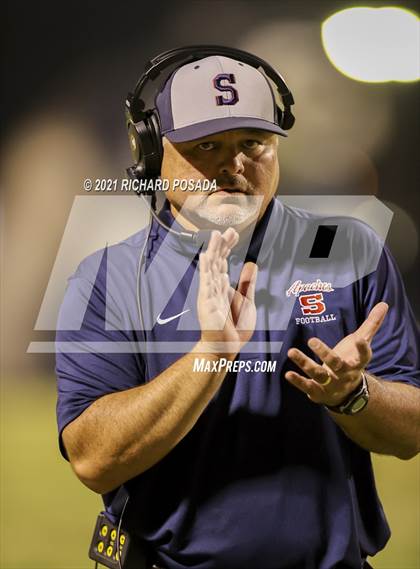 Thumbnail 3 in Sanger vs. Clovis East photogallery.