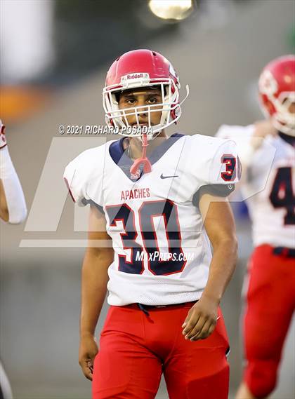 Thumbnail 1 in Sanger vs. Clovis East photogallery.