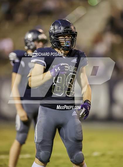 Thumbnail 3 in Sanger vs. Clovis East photogallery.
