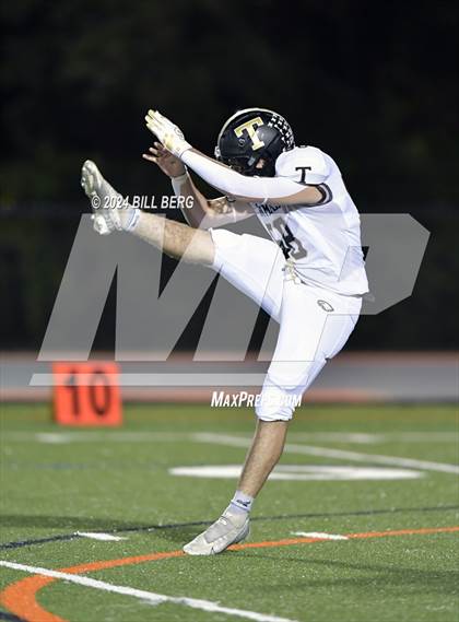 Thumbnail 3 in Trumbull @ Ridgefield photogallery.