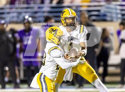 Thumbnail 2 in Fort Bend Marshall @ University (UIL Football 5A DII Bi-District Playoff) photogallery.