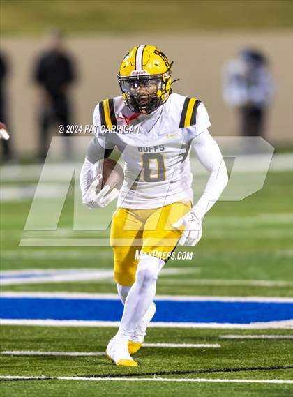 Thumbnail 3 in Fort Bend Marshall @ University (UIL Football 5A DII Bi-District Playoff) photogallery.