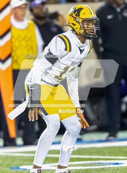 Thumbnail 2 in Fort Bend Marshall @ University (UIL Football 5A DII Bi-District Playoff) photogallery.