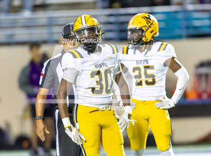 Thumbnail 2 in Fort Bend Marshall @ University (UIL Football 5A DII Bi-District Playoff) photogallery.
