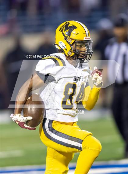 Thumbnail 2 in Fort Bend Marshall @ University (UIL Football 5A DII Bi-District Playoff) photogallery.